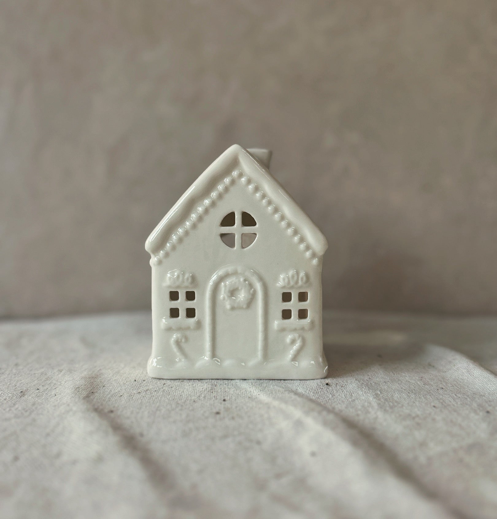 White Gingerbread House Tea Light Holder