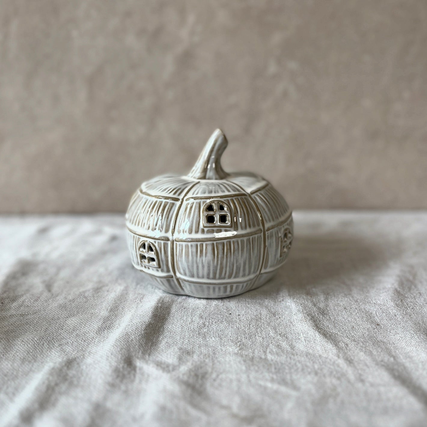 LED Pumpkin House