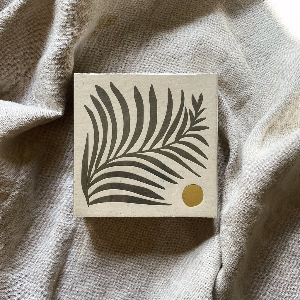 white fern printed match box with white tipped matches